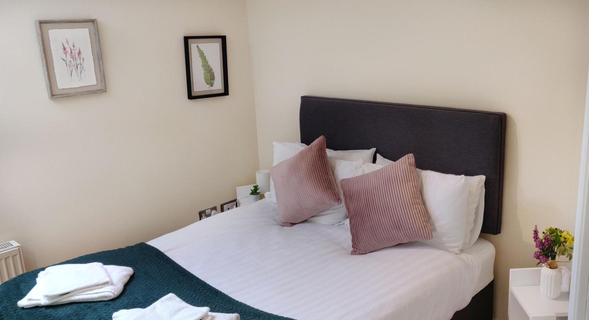 Leamington Spa Warwick Place Apartments Bagian luar foto